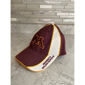 Minnesota Gophers Stretch-Fit Baseball Hat